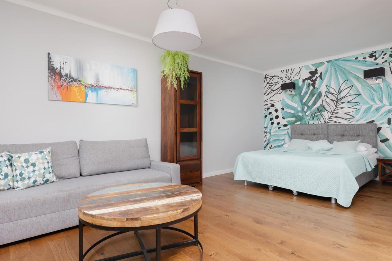 City Center Aparthotel Chmielna By Noclegi Renters Varšava Exteriér fotografie