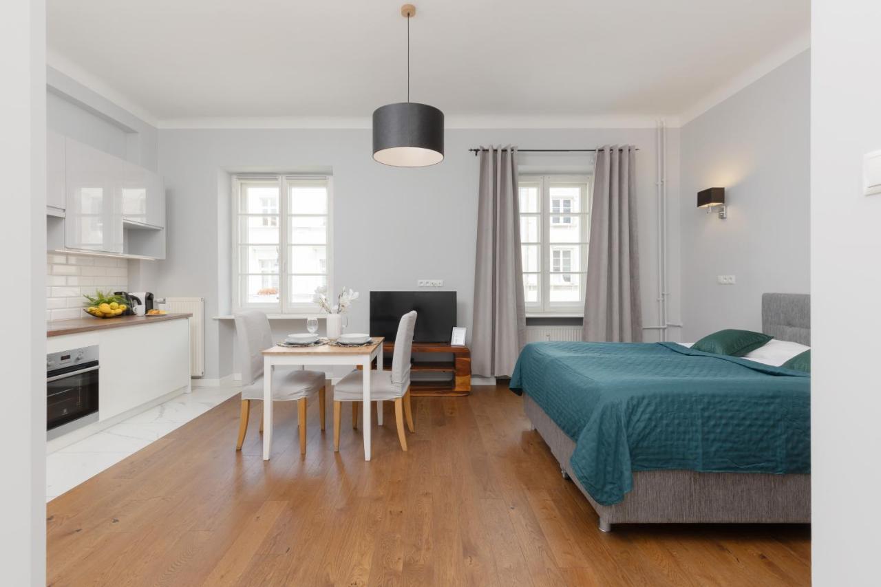 City Center Aparthotel Chmielna By Noclegi Renters Varšava Exteriér fotografie