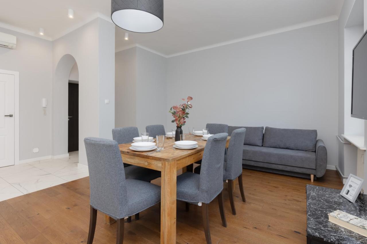 City Center Aparthotel Chmielna By Noclegi Renters Varšava Exteriér fotografie