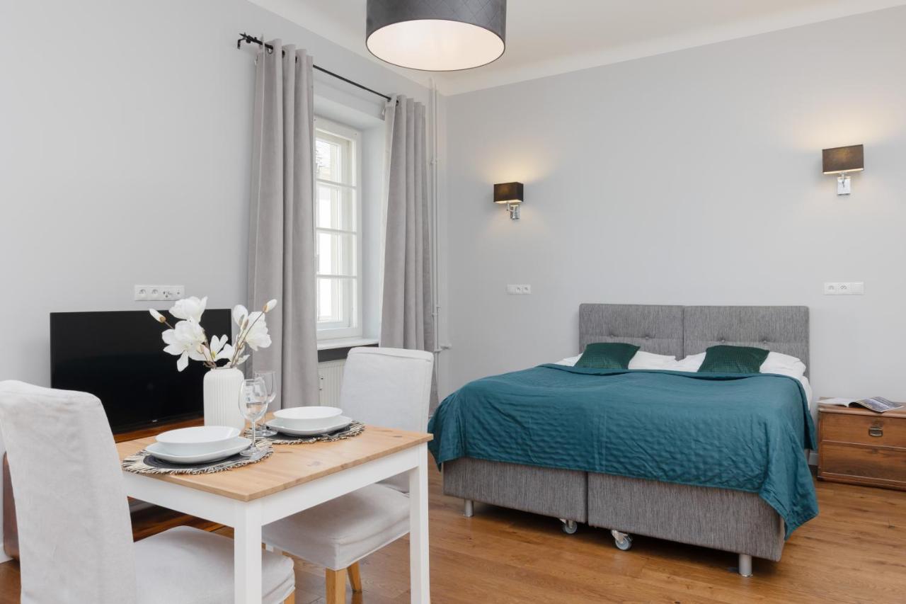 City Center Aparthotel Chmielna By Noclegi Renters Varšava Exteriér fotografie
