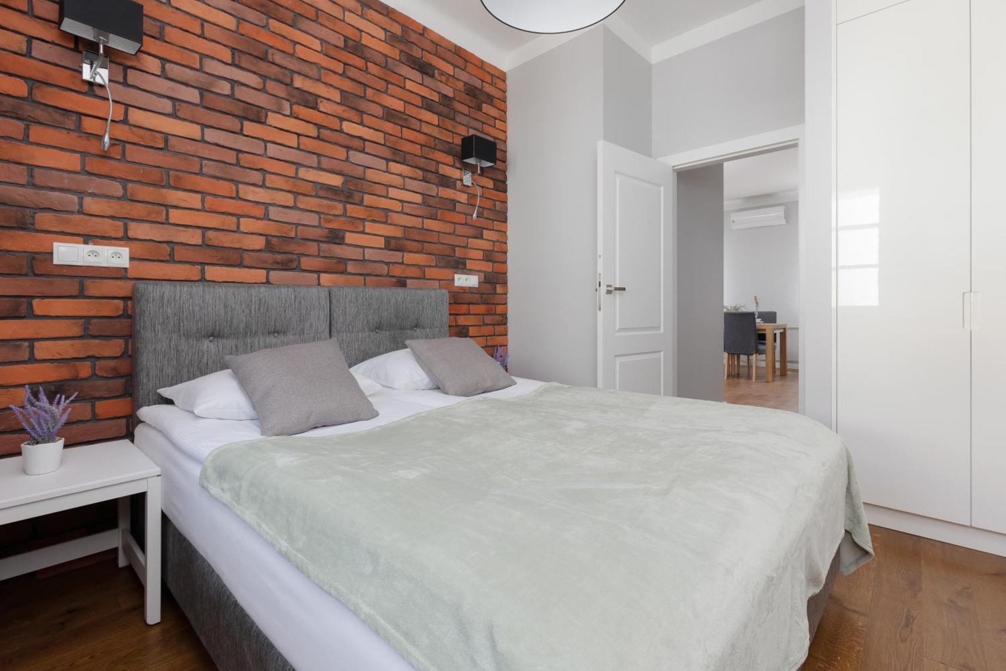 City Center Aparthotel Chmielna By Noclegi Renters Varšava Exteriér fotografie