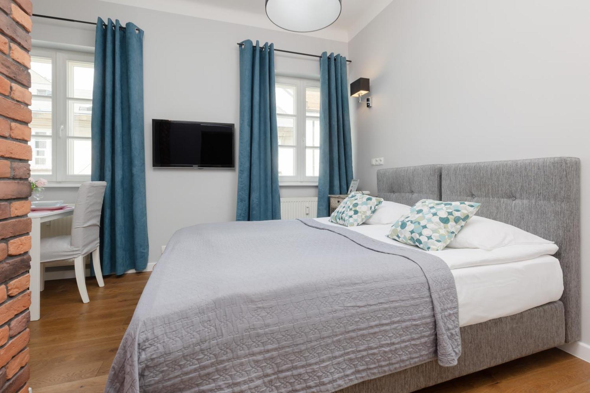 City Center Aparthotel Chmielna By Noclegi Renters Varšava Exteriér fotografie