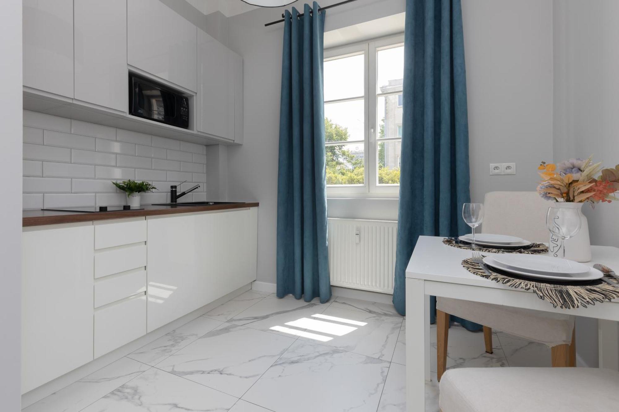 City Center Aparthotel Chmielna By Noclegi Renters Varšava Exteriér fotografie