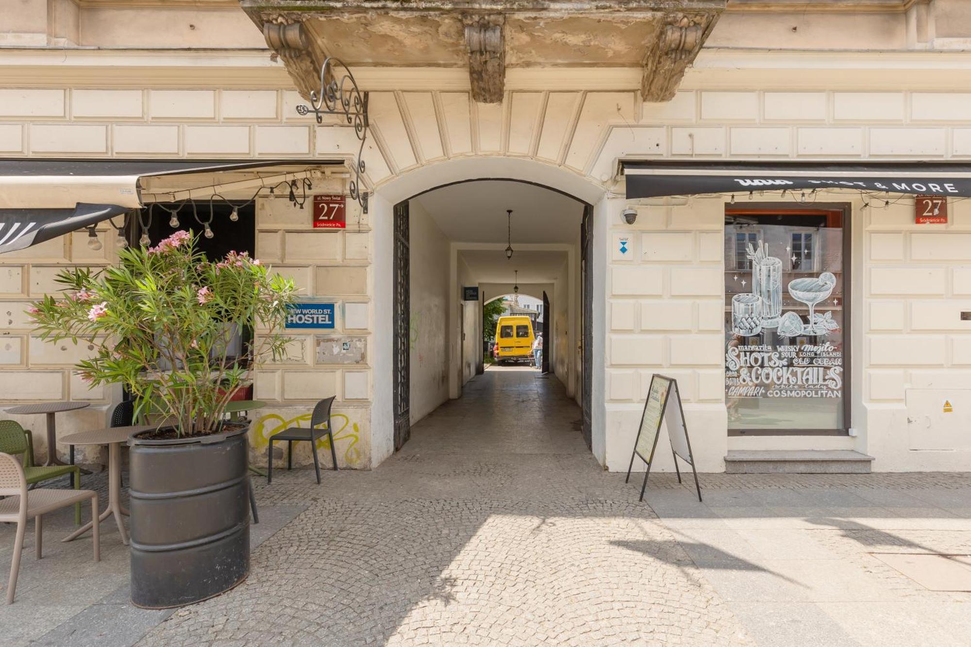 City Center Aparthotel Chmielna By Noclegi Renters Varšava Exteriér fotografie